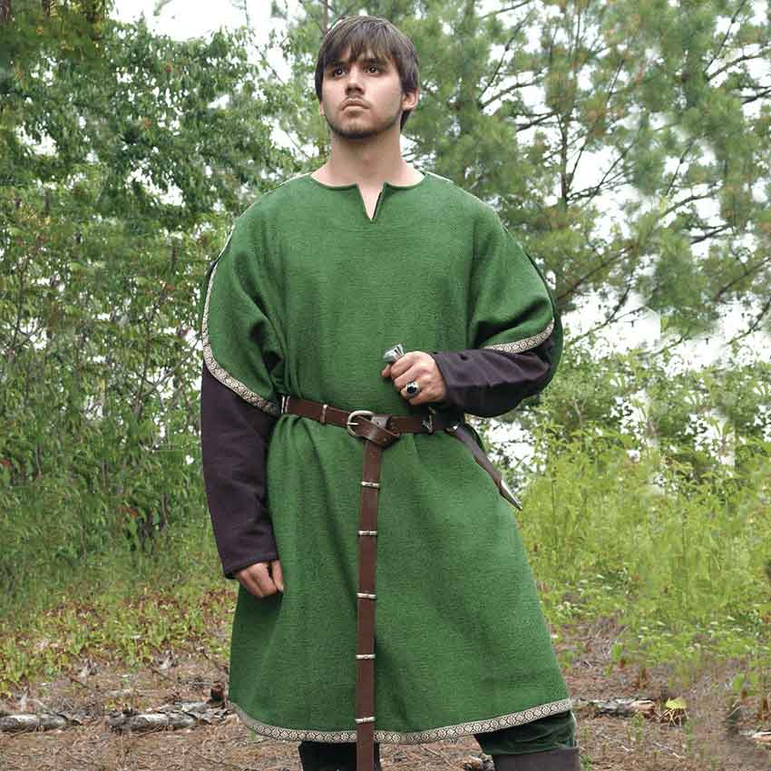 Archers Over Tunic with Hood