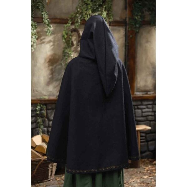 Late Medieval Scandinavian Cape