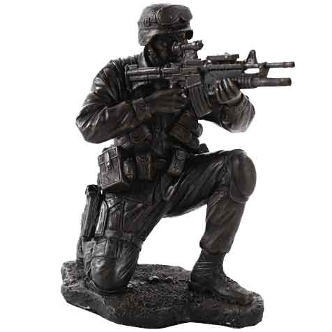 Kneeling Soldier Statue