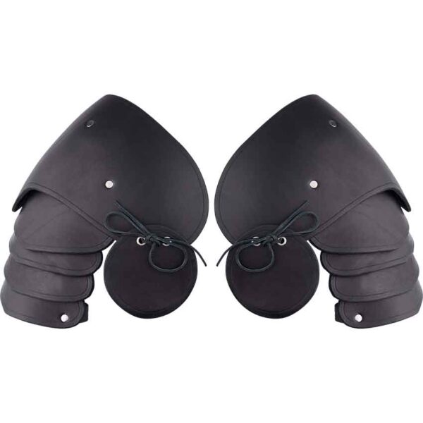 Knightly Leather Pauldrons with Besagews