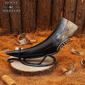 Shield Knot Drinking Horn
