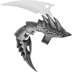 Silver Bladed Finger Armor