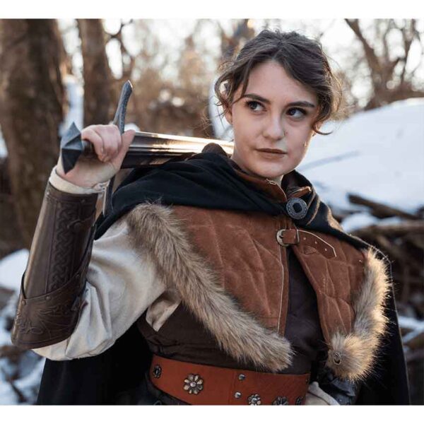 Kim Wool Short Cloak