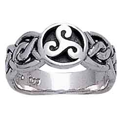 Celtic Triskele Knot Ring
