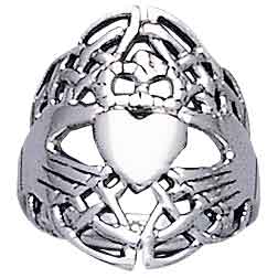 Celtic Knotwork Claddagh Ring