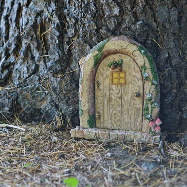 Charming Log Fairy Door