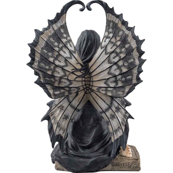 Lost Love Statue