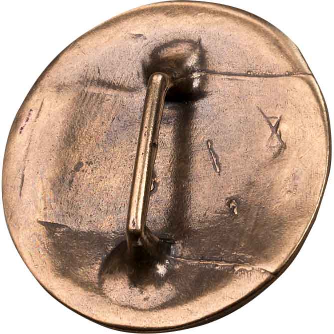 Helwig Cloak Button