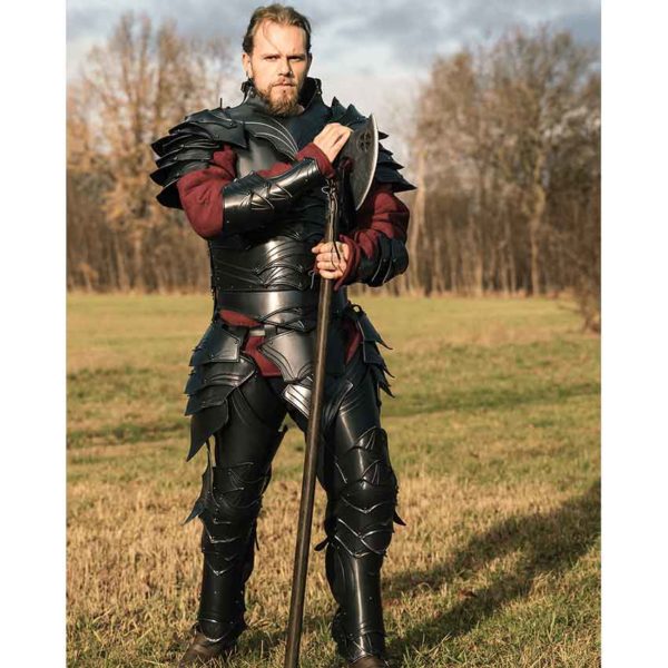 Blackened Dragomir Armour Outfit