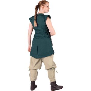 Elyona Adventurer Maiden Outfit