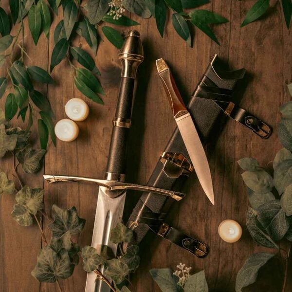 Medieval Ranger Sword with Dagger