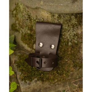 Doran Horn Holder