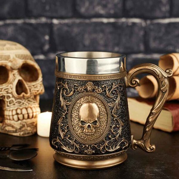 Memento Mori Skull Beer Stein