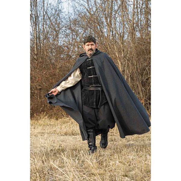 Mens Medieval Adventurer Outfit