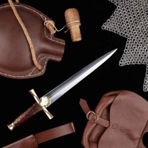 Shell Hilt Dagger