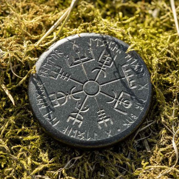 Iron Vegvisir and Helm of Awe Coin