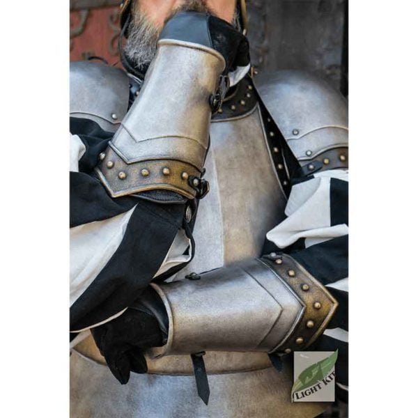 Knightly Bracers