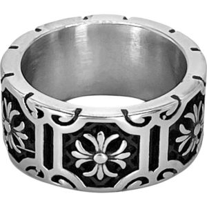 Fleur Maltese Cross Band Ring