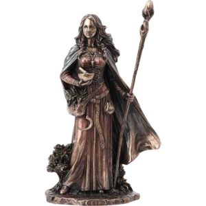 Eir Valkyrie Statue