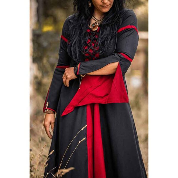 Larissa Medieval Dress - Black/Red