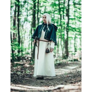 Runa Embroidered Medieval Hood - Green