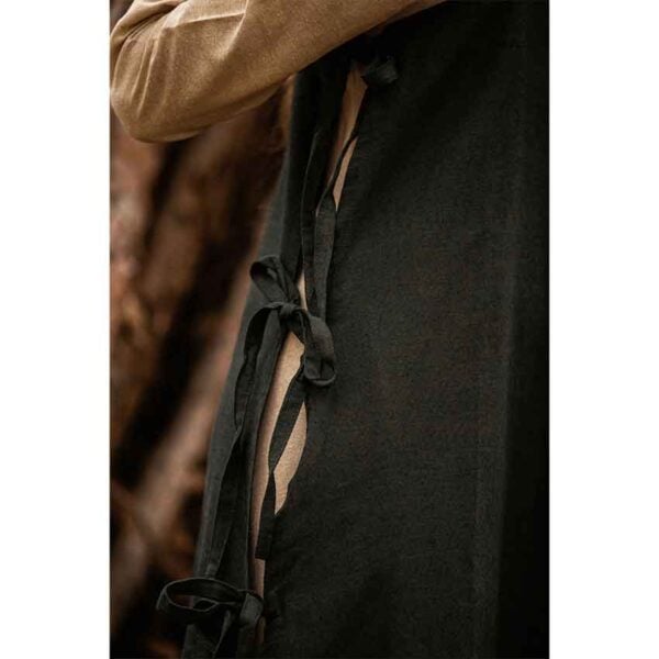 Hildegard Viking Overdress - Green