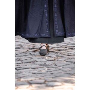 Gesa Embroidered Cloak with Clasp - Blue