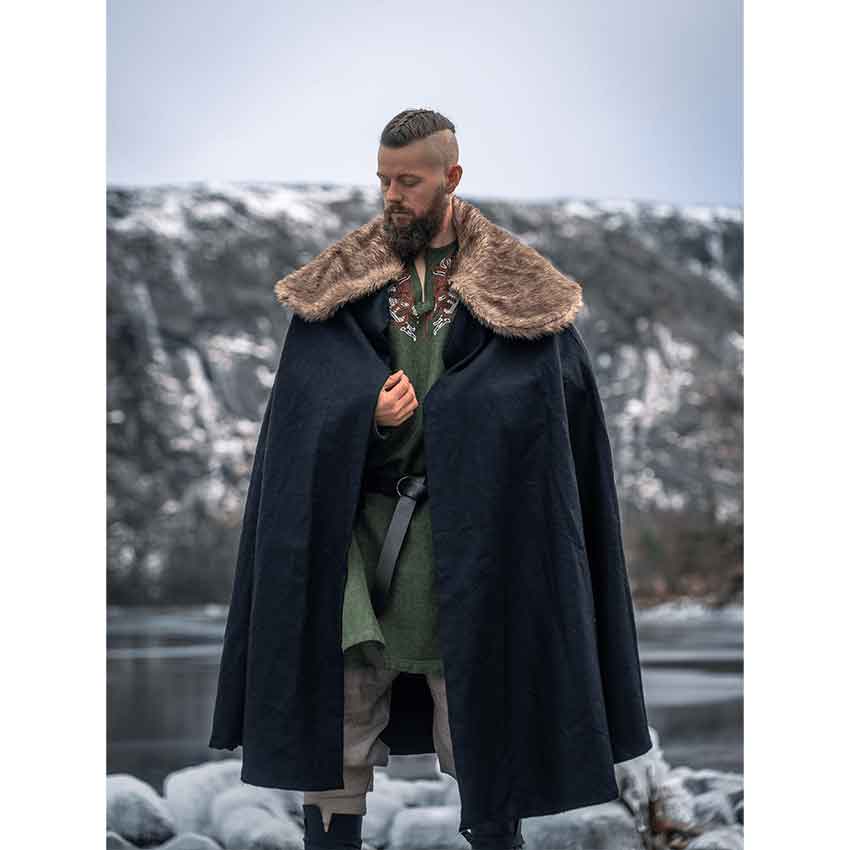 Janne Viking Cloak with Faux Fur Trim - Black