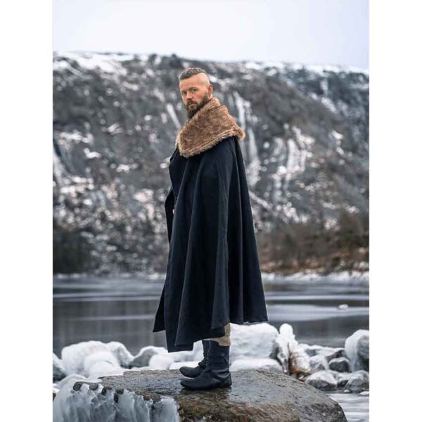 Janne Viking Cloak with Faux Fur Trim - Black
