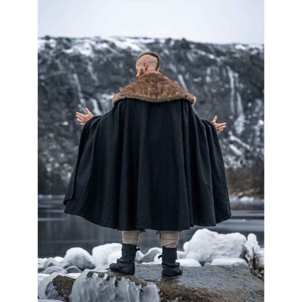 Janne Viking Cloak with Faux Fur Trim - Black