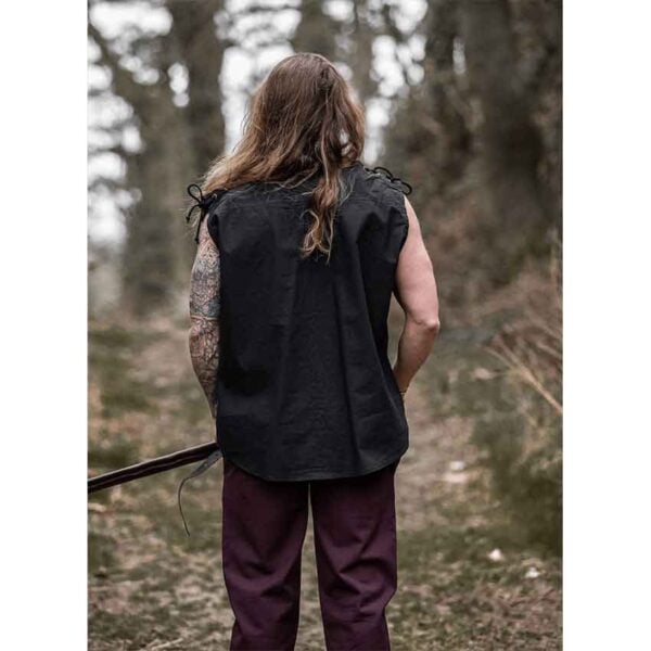 Ott Sleeveless Medieval Shirt - Black