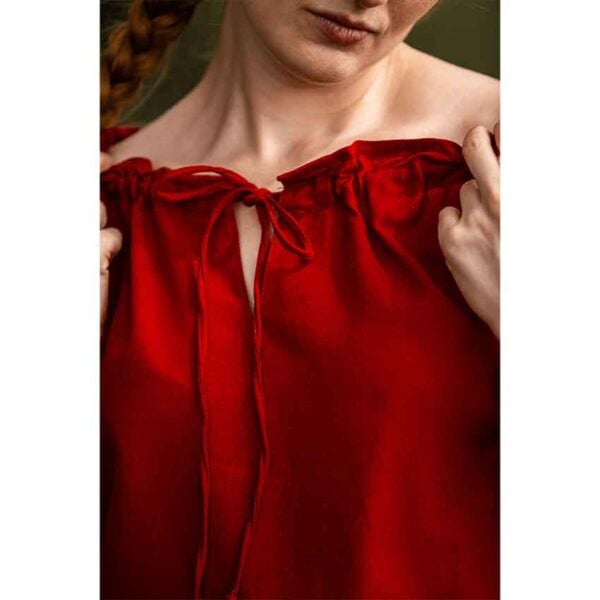 Vera Medieval Short Sleeve Blouse - Red