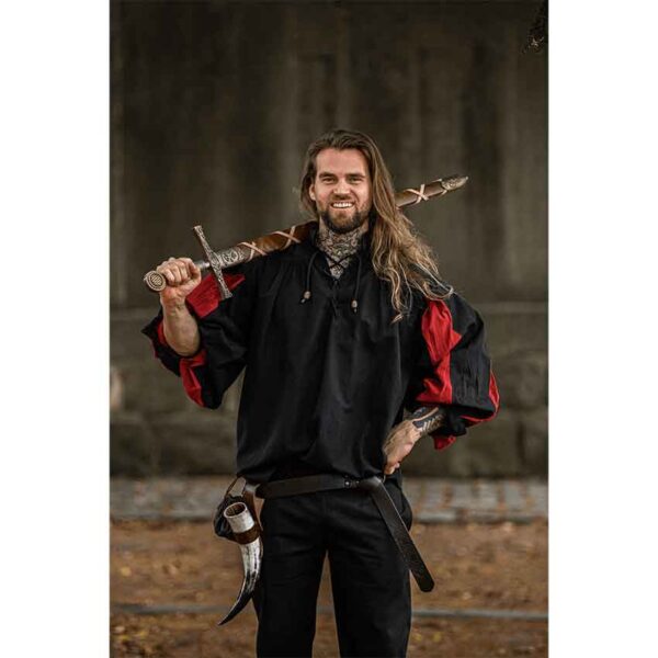 Albert Landsknecht Shirt - Black with Red