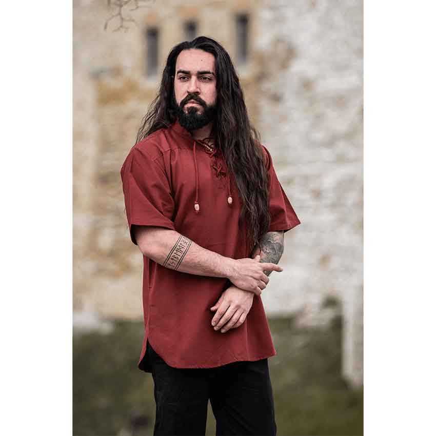 Eric Medieval Short Sleeve Shirt Red 