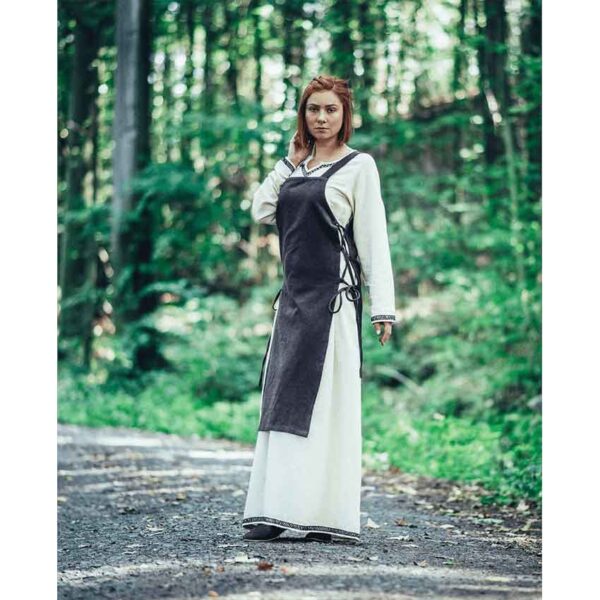 Aleiga Viking Overdress - Brown