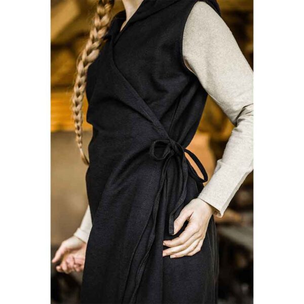 Gerlin Hooded Medieval Wrap Dress - Black