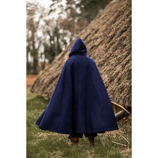 Tjark Wool Cloak with Wolf Clasp - Blue