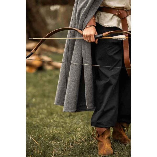 Ilmar Medieval Cloak with Dragon Clasp - Grey