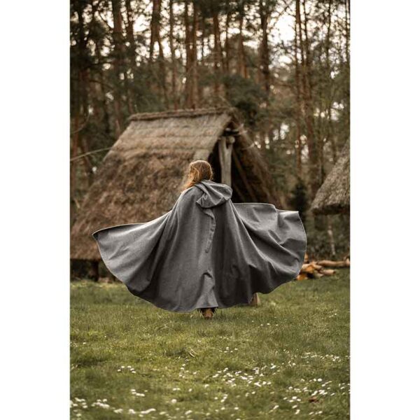 Ilmar Medieval Cloak with Dragon Clasp - Grey