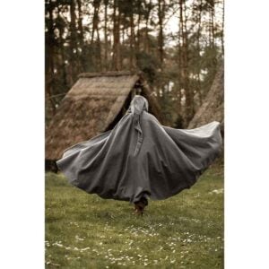 Ilmar Medieval Cloak with Dragon Clasp - Grey