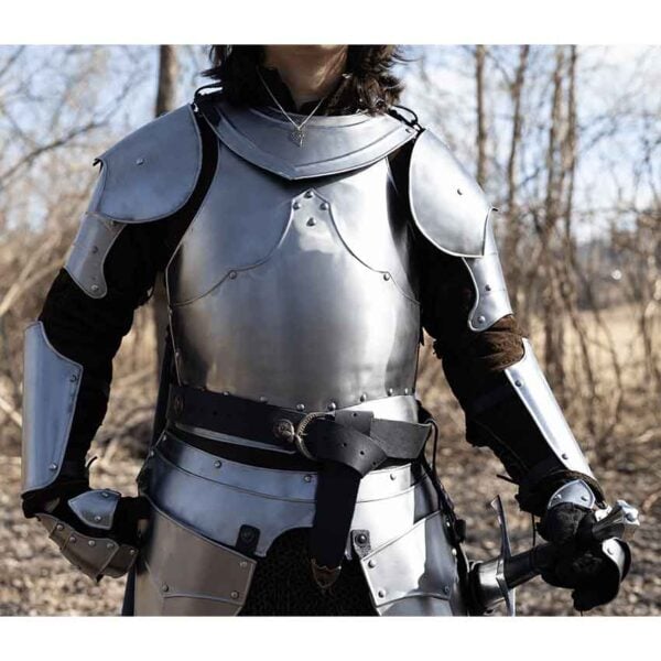 Steel Knight Armor Outfit
