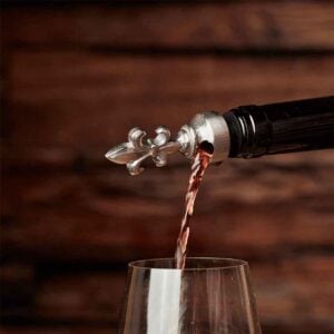 Fleur de Lys Wine Pourer