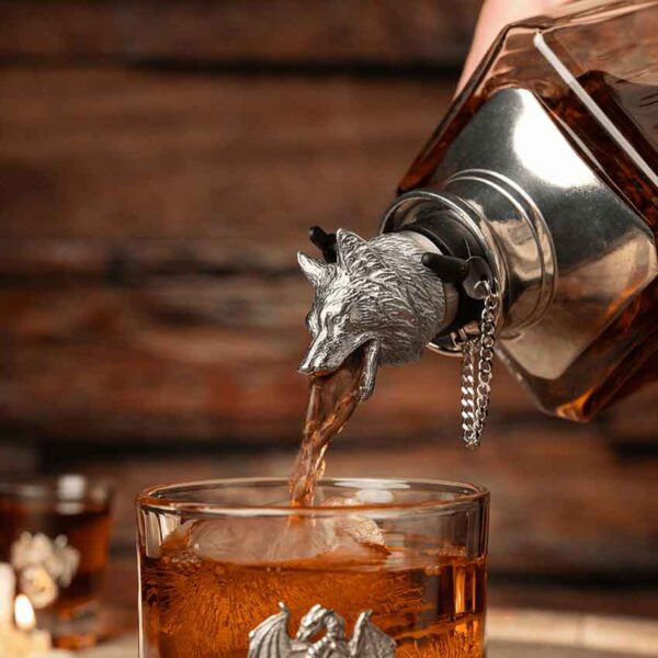 Wolf Whiskey & Spirits Pourer