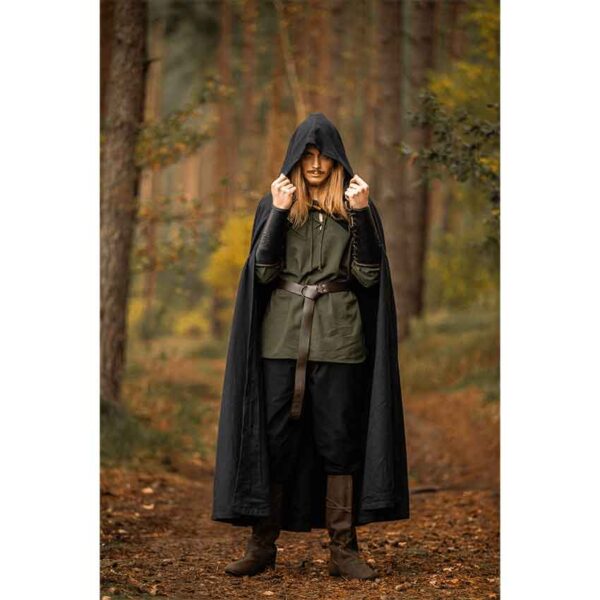 Johannes Medieval Cloak - Black