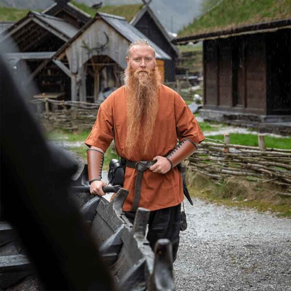Olaf Short Sleeve Viking Tunic - Brick Red