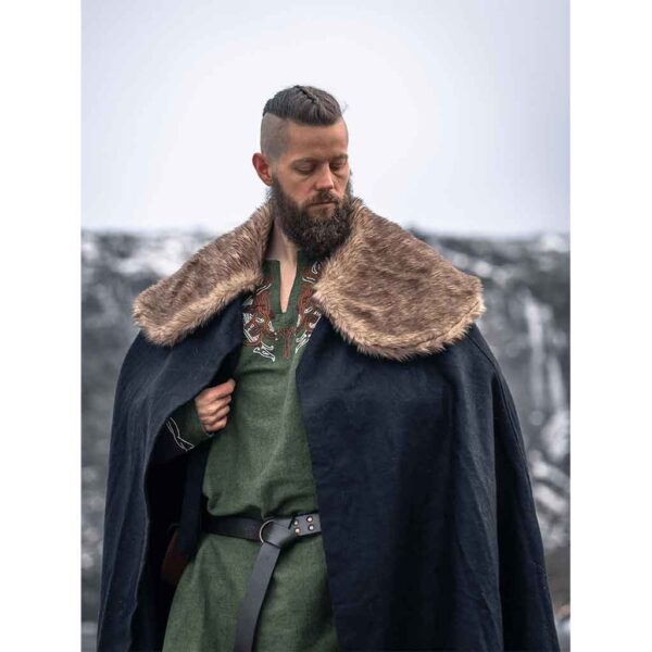 Janne Viking Cloak with Faux Fur Trim - Brown