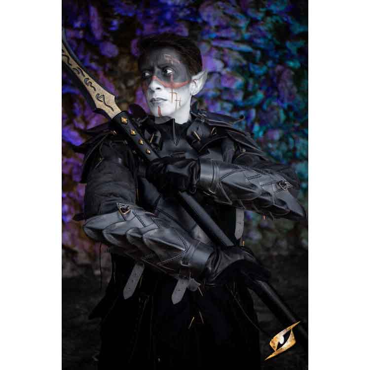 Shadow Leather Bracers - Black