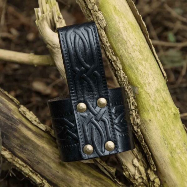 Embossed Leather Horn Holder
