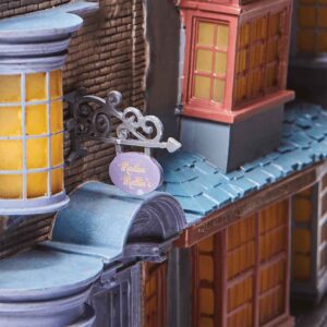 Diagon Alley Light Up Bookends